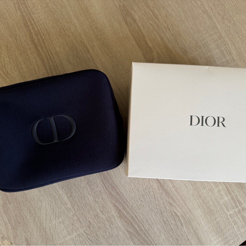 Dior Navy Blue Daily Essentials Pouch - Picture 2 of 3